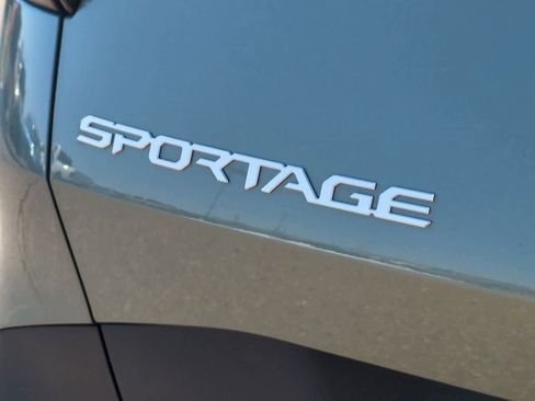 Used 2023 Kia Sportage X-Line image 12