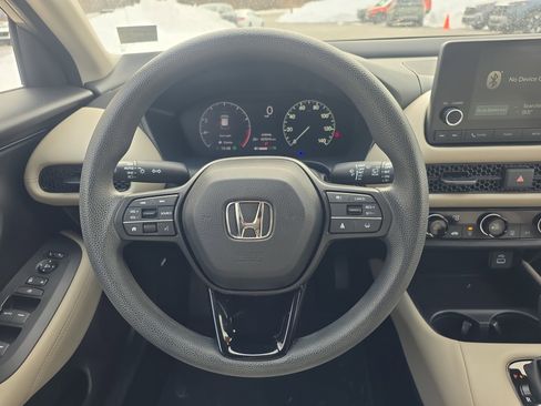 Used 2023 Honda HR-V LX image 17