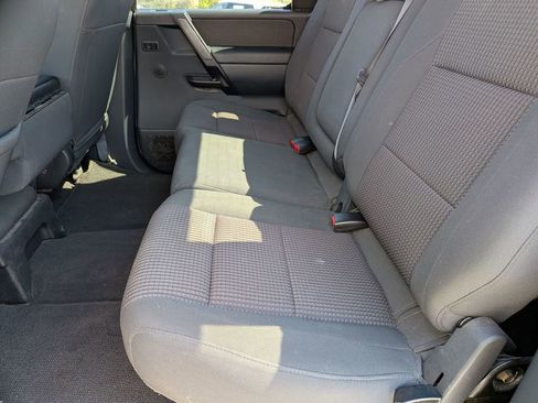 Used 2013 Nissan Titan SV image 22