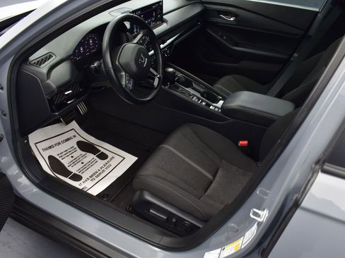 Used 2023 Honda Accord Sport image 12