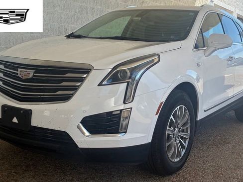 Used 2019 Cadillac XT5 Luxury FWD image 1