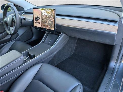 Used 2020 Tesla Model 3 Performance image 21