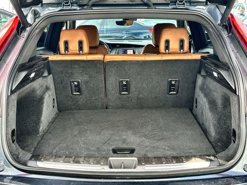 Used 2019 Cadillac XT4 Premium Luxury image 19