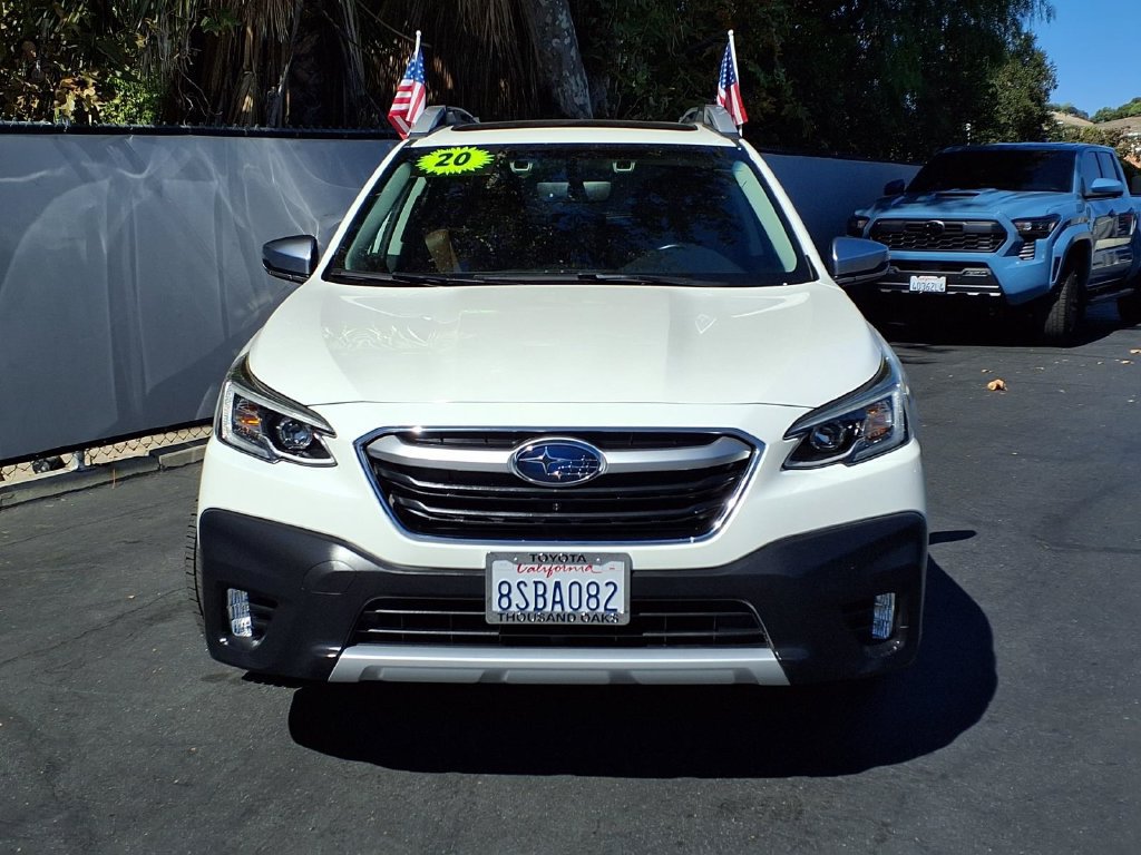 Used 2020 Subaru Outback Touring AWD/4WD image 2