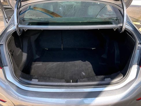Used 2019 Chevrolet Cruze LT w/ Convenience Package FWD image 33