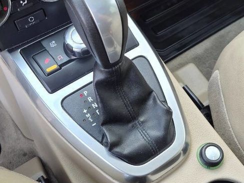 Used 2012 Land Rover LR2 HSE image 46