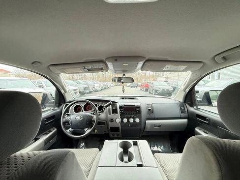 Used 2011 Toyota Tundra 4x4 Double Cab w/ Tow Pkg image 11