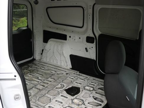 Used 2015 RAM ProMaster City Tradesman FWD image 19