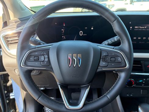 Used 2025 Buick Encore GX Preferred w/ Advanced Technology Package FWD image 13