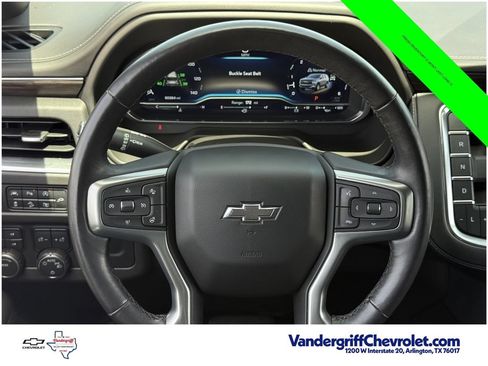 Certified 2022 Chevrolet Tahoe Z71 w/ Luxury Package AWD/4WD image 14