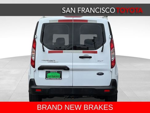 Used 2019 Ford Transit Connect XLT image 4