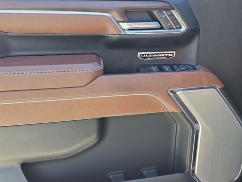 Used 2024 GMC Sierra 1500 Denali Ultimate image 23