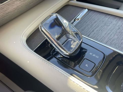 Certified 2023 Volvo XC90 T8 Ultimate w/ Lounge Package image 37