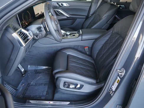 New 2026 BMW X6 xDrive40i w/ Executive Package AWD/4WD image 9