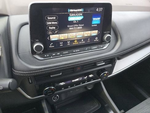 Certified 2023 Nissan Rogue SV image 36