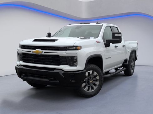 New 2026 Chevrolet Silverado 2500 Custom w/ Custom Value Package image 2