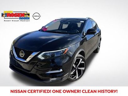 Certified 2022 Nissan Rogue Sport SL w/ Premium Package