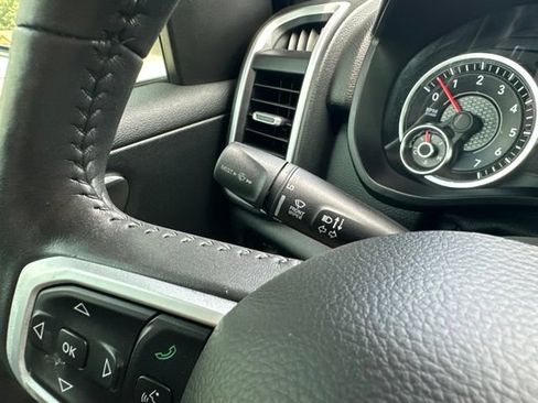 Used 2020 RAM 1500 Big Horn RWD image 28
