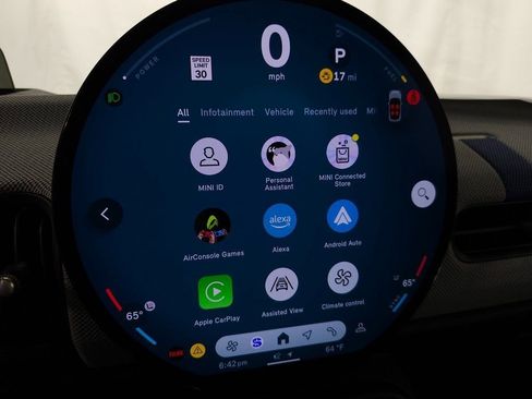 Used 2025 MINI Cooper 2-Door Hardtop image 21