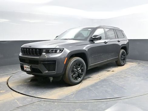 New 2026 Jeep Grand Cherokee L 4WD image 3