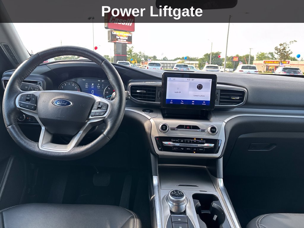 Used 2024 Ford Explorer XLT w/ Equipment Group 202A AWD/4WD image 16