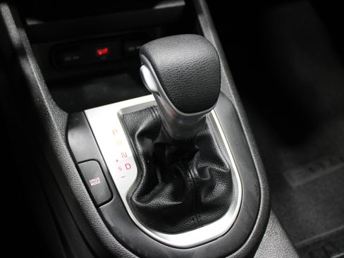 Used 2023 Kia Forte LXS w/ LXS Technology Package FWD image 16