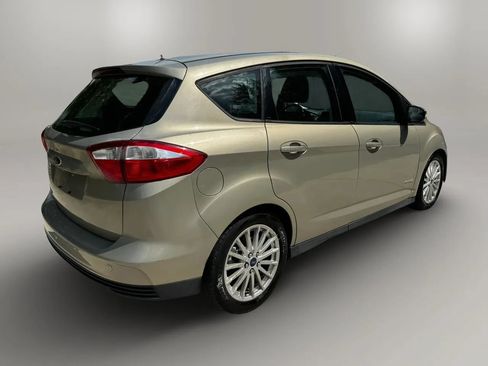 Used 2015 Ford C-MAX SE w/ Equipment Group 203A FWD image 8