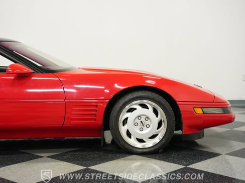 Used 1991 Chevrolet Corvette ZR-1 image 30