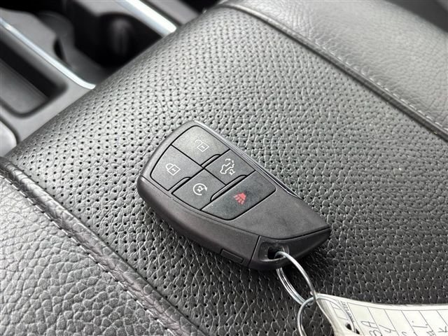 Used 2024 GMC Sierra 1500 Denali AWD/4WD image 31