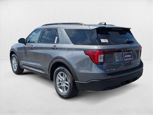 New 2025 Ford Explorer Active image 8