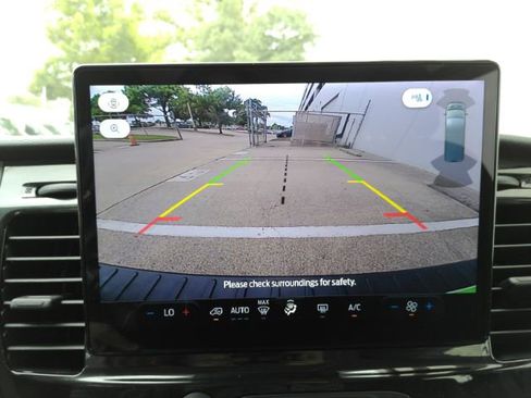 Used 2025 Ford Transit 350 XLT RWD image 13