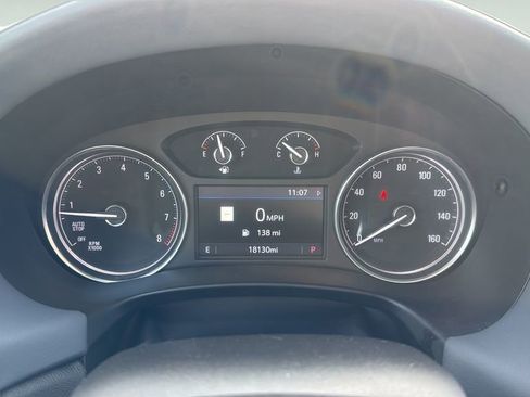 Used 2024 Buick Enclave Essence w/ Experience Buick Package AWD/4WD image 33