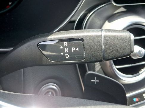 Used 2022 Mercedes-Benz GLC 300 image 14