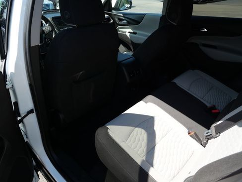 Used 2019 Chevrolet Equinox LT AWD/4WD image 23