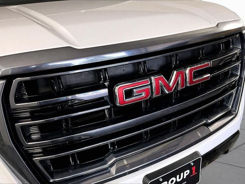 Used 2023 GMC Yukon AT4 AWD/4WD image 29