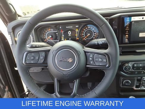 New 2026 Jeep Gladiator Sport AWD/4WD image 18