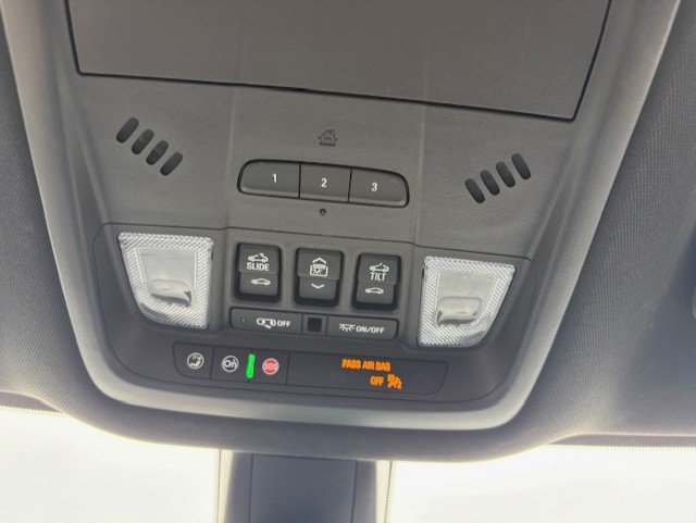 Used 2023 Buick Enclave Essence w/ Experience Buick Package FWD image 19