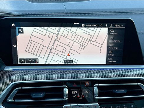 Used 2021 BMW X5 xDrive40i w/ M Sport Package image 34