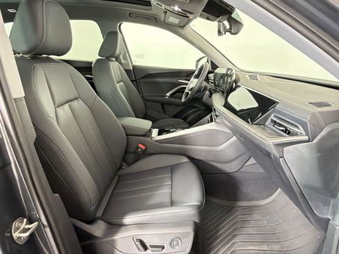 Certified 2025 Audi Q5 Premium w/ Convenience Package AWD/4WD image 30