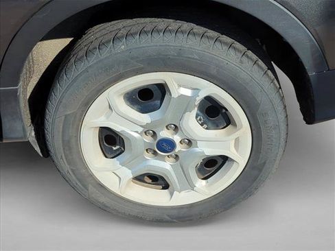 Used 2017 Ford Escape S FWD image 24