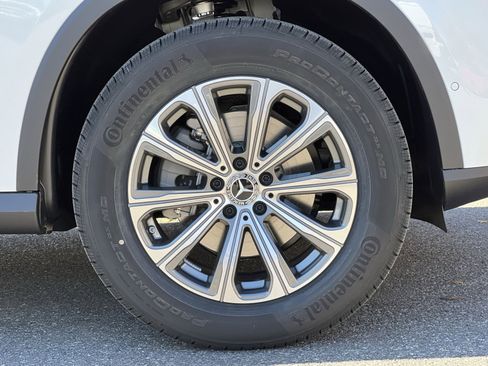 New 2026 Mercedes-Benz GLC 300 4MATIC image 10