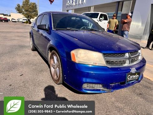 Used 2013 Dodge Avenger SE FWD image 2