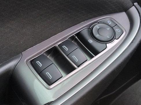 Used 2021 Chevrolet Malibu LS FWD image 30