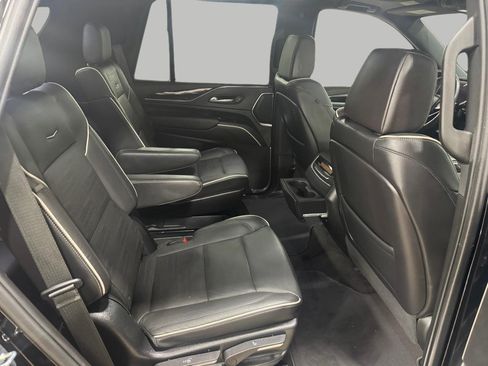 Certified 2023 Cadillac Escalade Sport AWD/4WD image 90