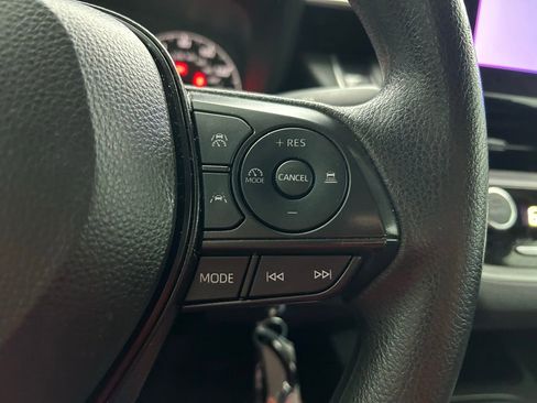 Certified 2024 Toyota Corolla LE image 18