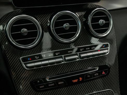 Used 2019 Mercedes-Benz GLC 43 AMG 4MATIC image 23