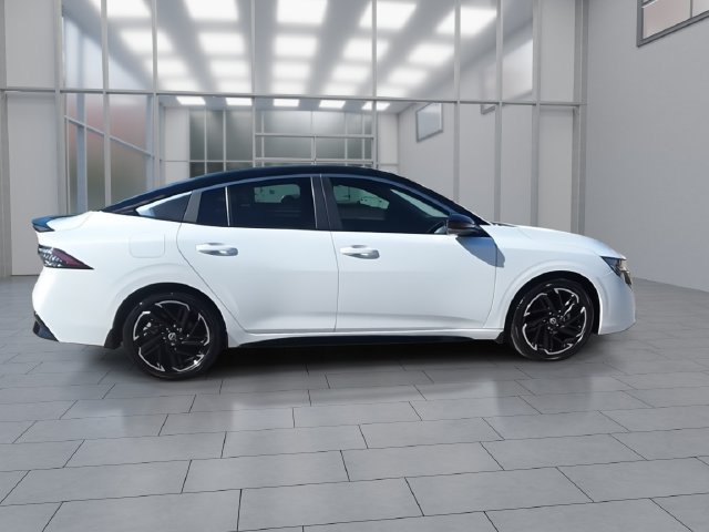 Certified 2026 Nissan Sentra SR w/ SR Premium Package FWD image 9