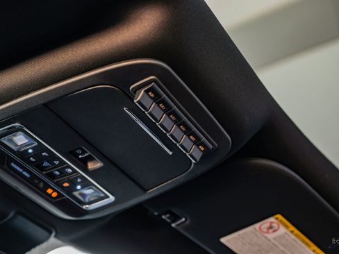 Used 2026 Ford F450 Platinum w/ FX4 Off-Road Package AWD/4WD image 47