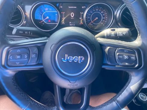 Used 2021 Jeep Wrangler Unlimited Sport AWD/4WD image 14