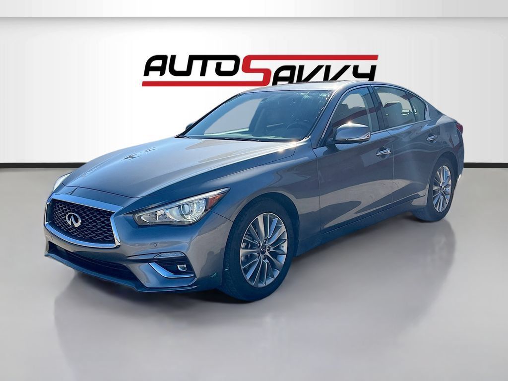 Used 2023 INFINITI Q50 Luxe AWD/4WD image 3